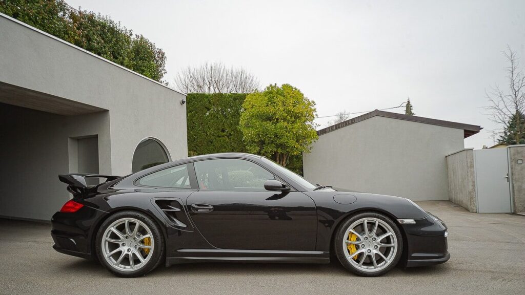 Porsche 911 GT2 2008