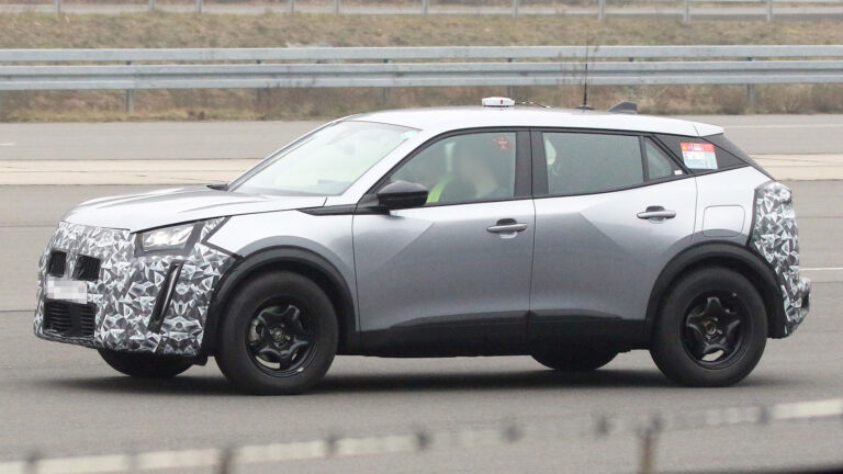 Peugeot 2008 facelift 11