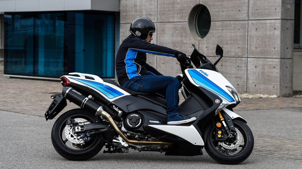TMAX