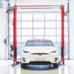 Tesla, demandada en EE.UU. por monopolio en sus servicios de taller
