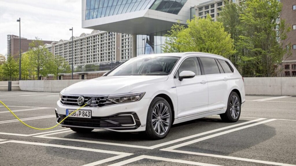 Volkswagen Passat Variant GTE