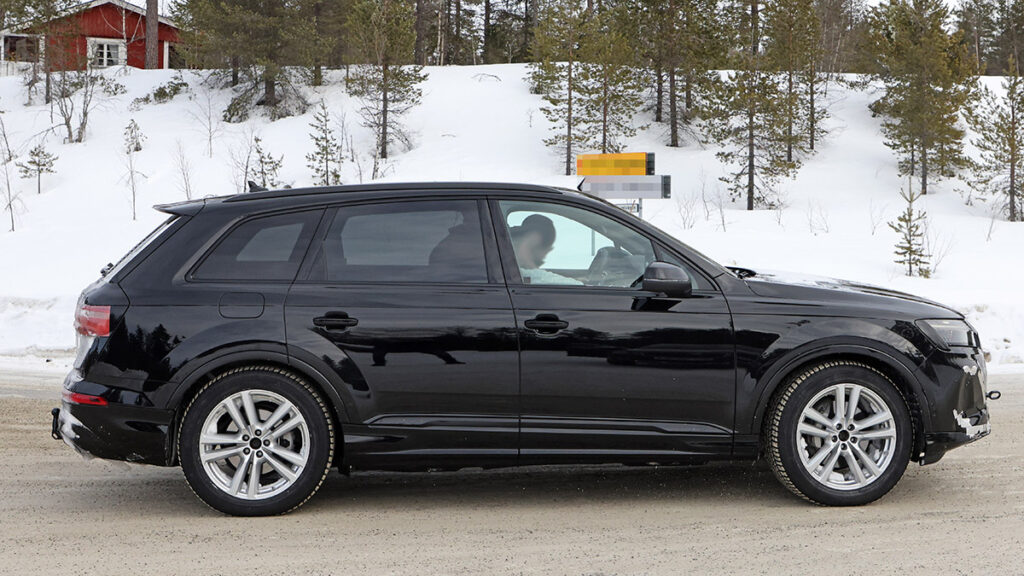 Top Secret: Audi Q7 2024