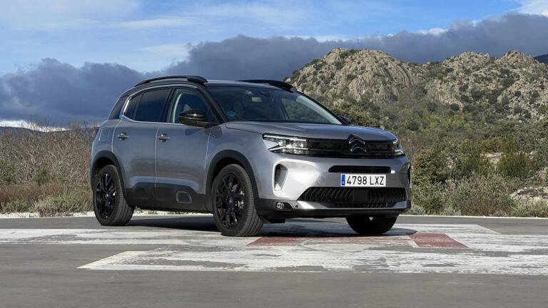 Citroen C5 Aircross Plug in Hybrid 180 20230331 082950929 iOS