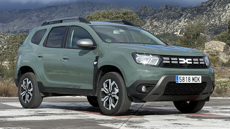 Dacia Duster 2023 Autofacil 7