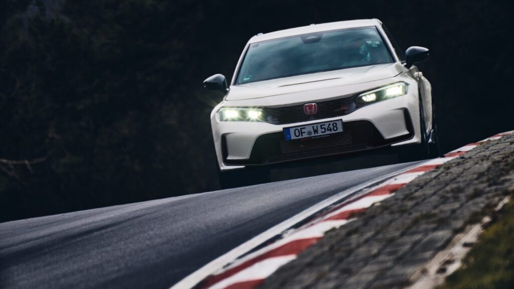 Honda Civic type R 2023 record Nurburgring