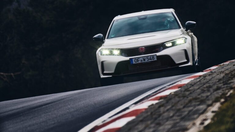 Honda Civic type R 2023 record Nurburgring 4 e1681992382782