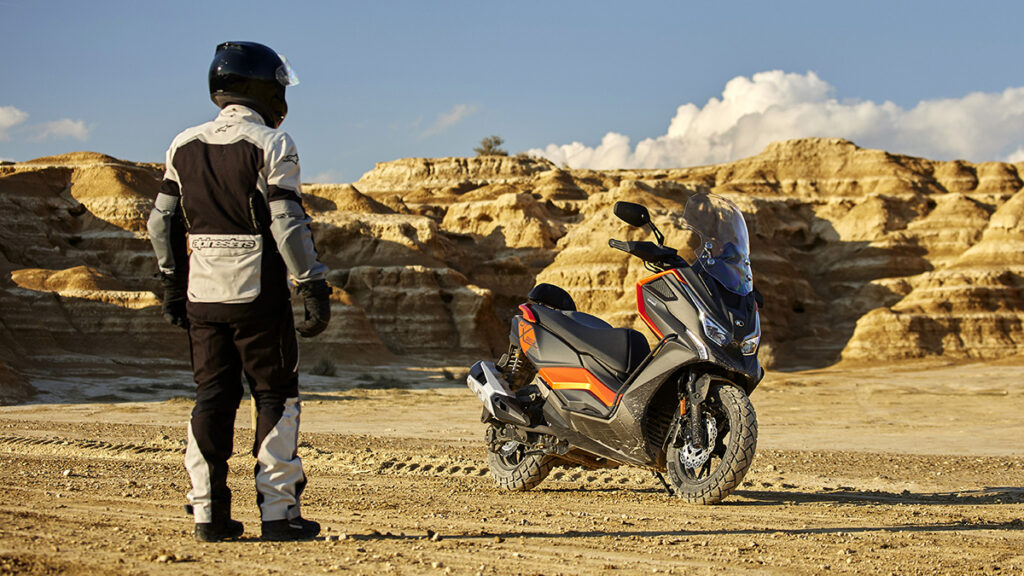 Kymco-DT-X360-28-1