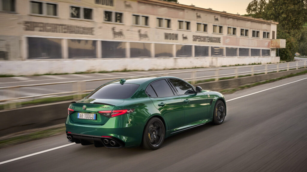 Alfa Giulia Quadrifoglio 100º Anniversario