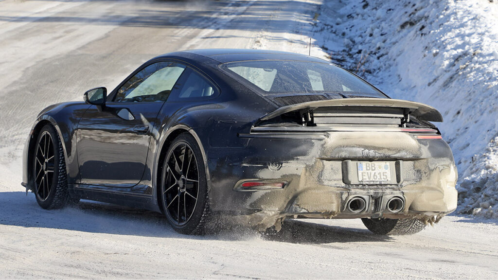 Porsche 992.2 GTS 21