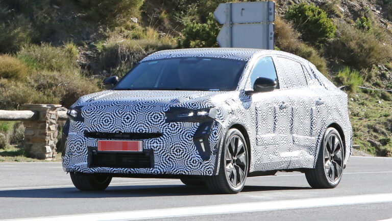 Renault Austral Coupe 13 Apertura