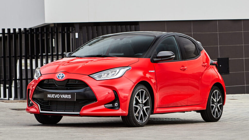 Toyota Yaris 10 millones 2020