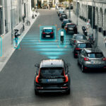 Tu coche nuevo no te deja de pitar: estas son las marcas donde desactivar las ayudas (ADAS) es un suplicio