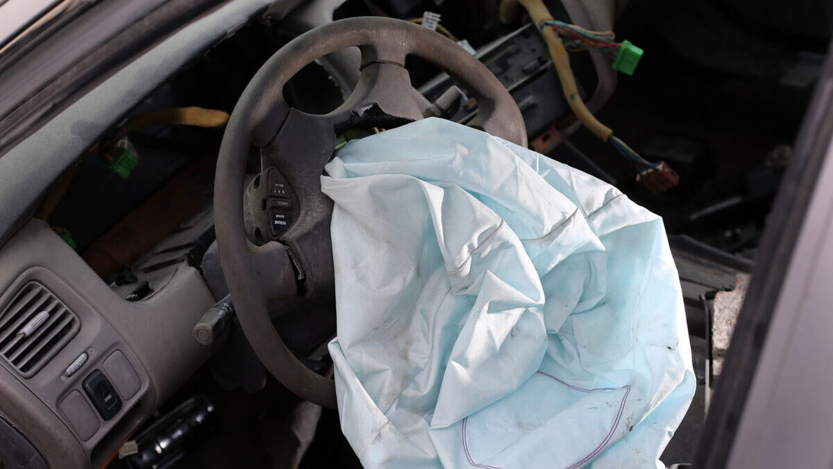 airbag Skoda Audi BMW airbag desplegad3 e1681901304279