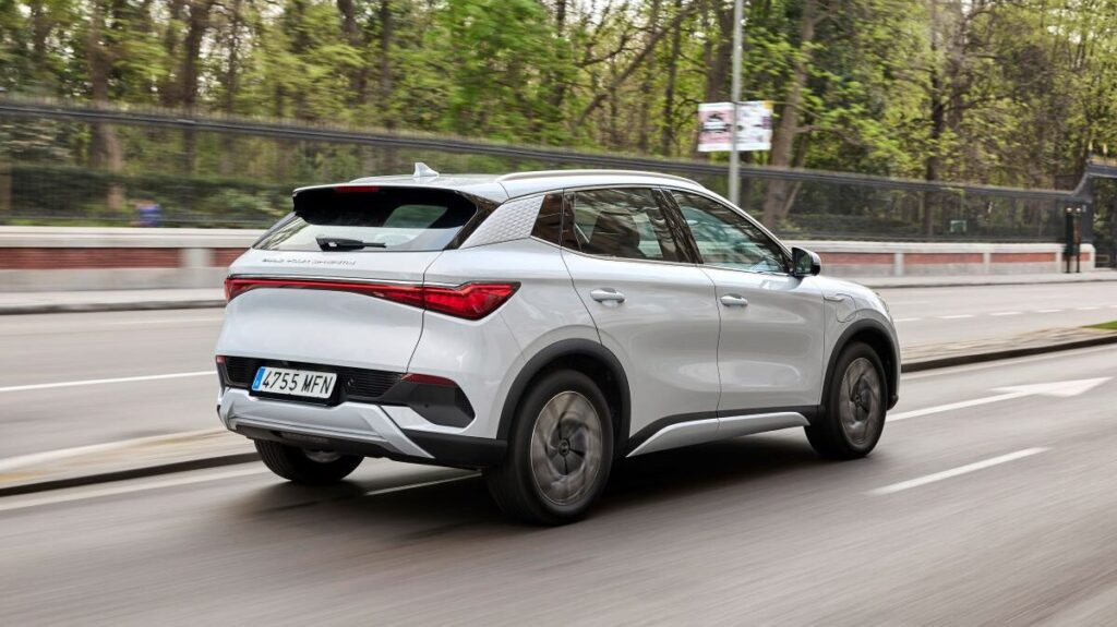 byd-atto-3-trasera