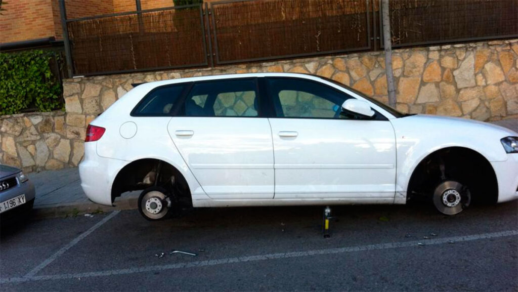 robo-rueda-coche