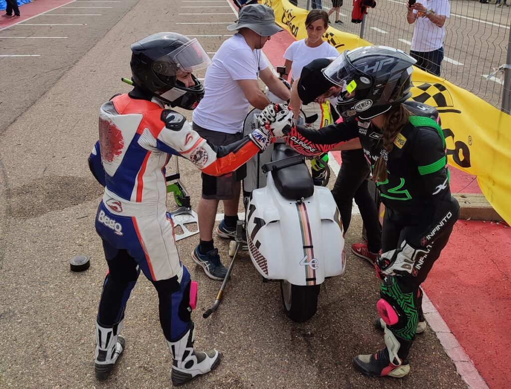 24h_Vespa_carrera_2023_8-1