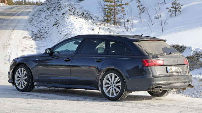 Audi A6 Avant mule 6 Apertura