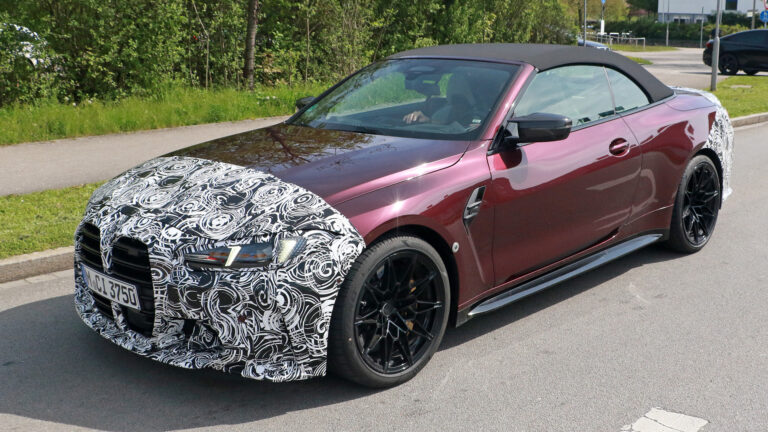 BMW M4 Cabrio facelift 5 apertura