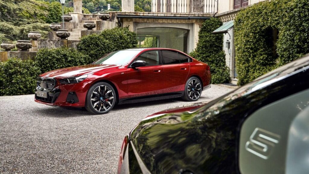 BMW Serie 5 2023 i5 m60 xDrive