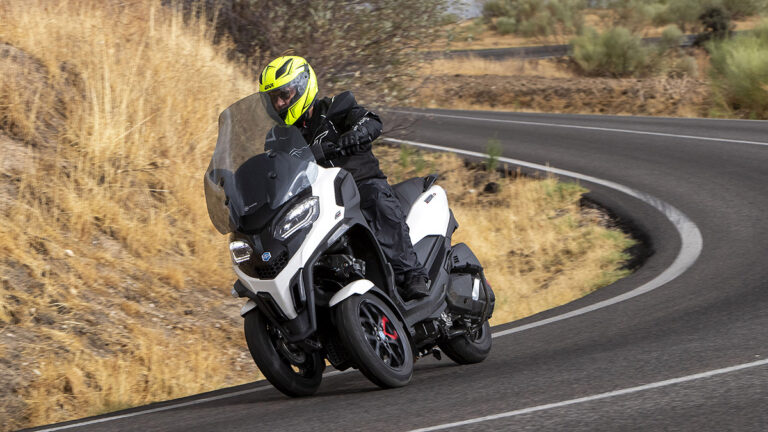 Piaggio MP3 2023 6 1