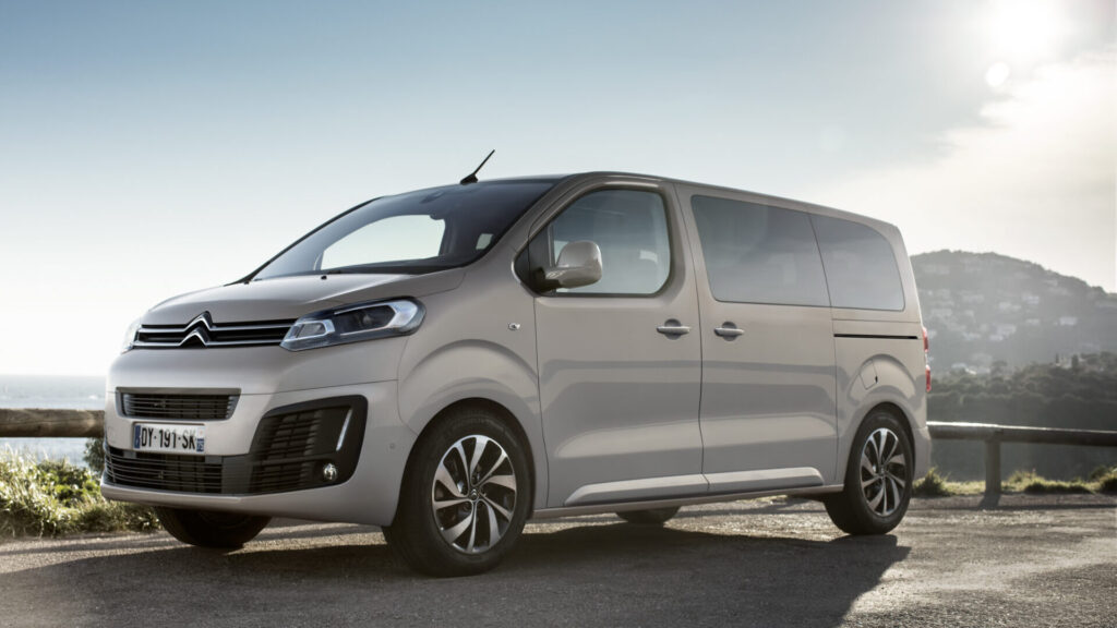 Hacienda citroen spacetourer 2016 trescuartos del