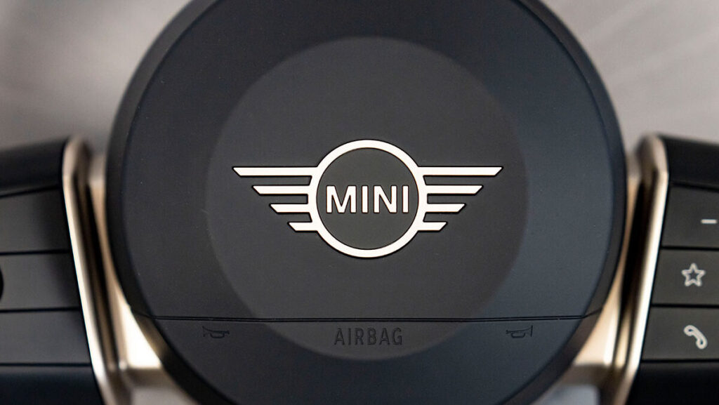 mini - ministage