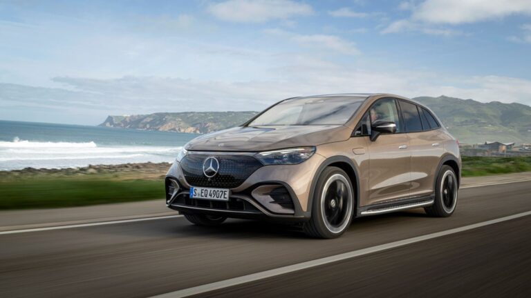 mercedes eqe suv salon de barcelona 2023 chat gpt