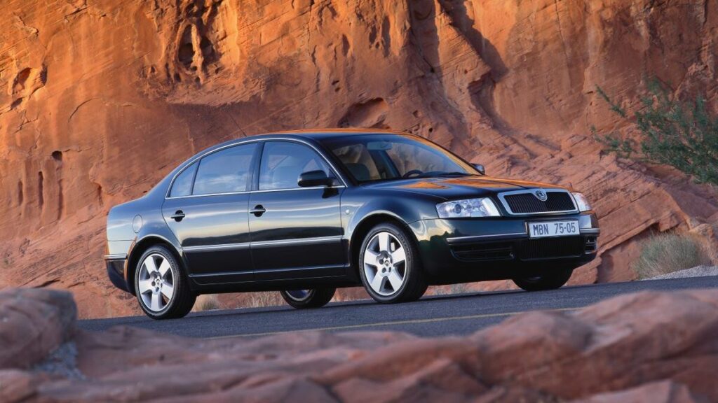 primera-generacion-skoda-superb