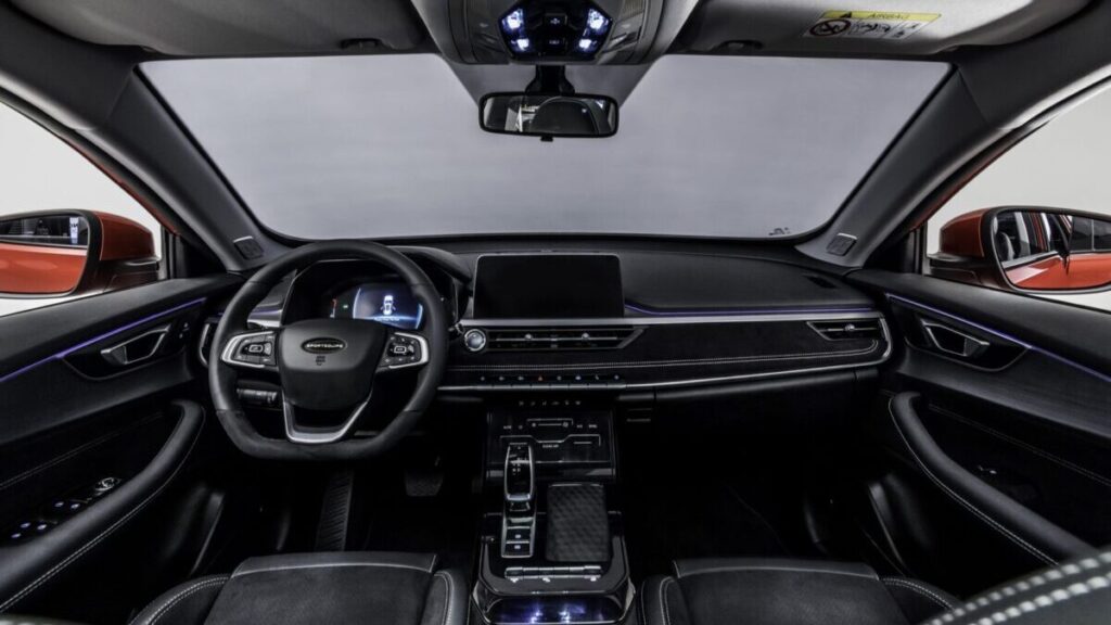 sportequipe 6 interior