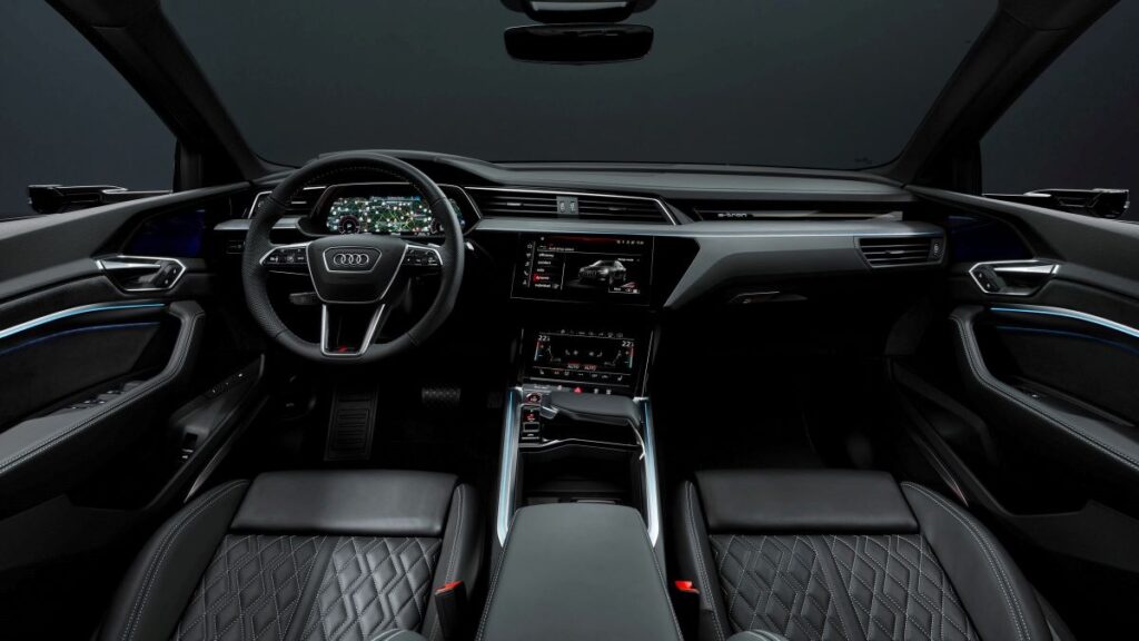sq8-sportback-e-tron-interior