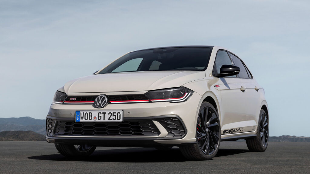 volkswagen-limited-edition-polo-gti-edition-25(6)
