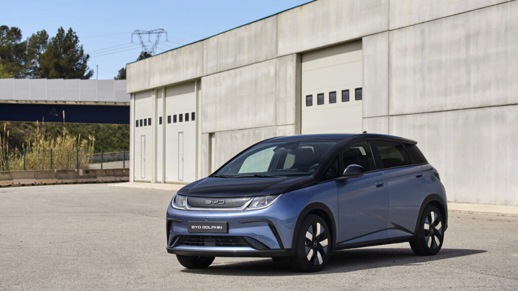 BYD Dolphin