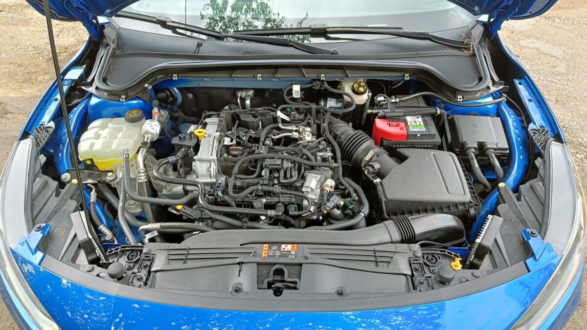 Ford Focus 1.0 mHEV ST Line 2023 motor
