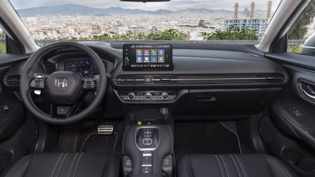 Honda ZR-V salpicadero