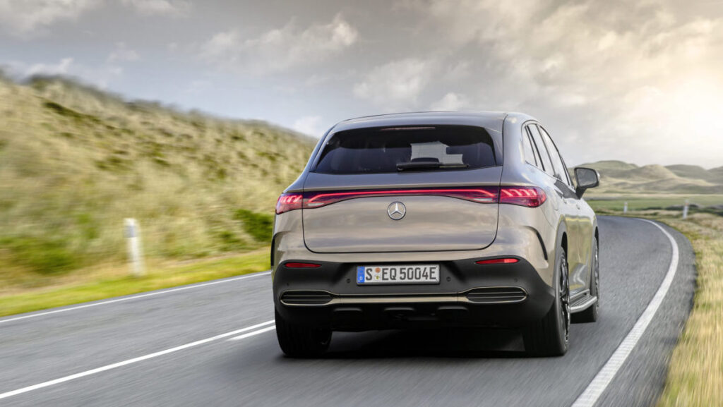 Mercedes EQE SUV 2023 eléctricos
