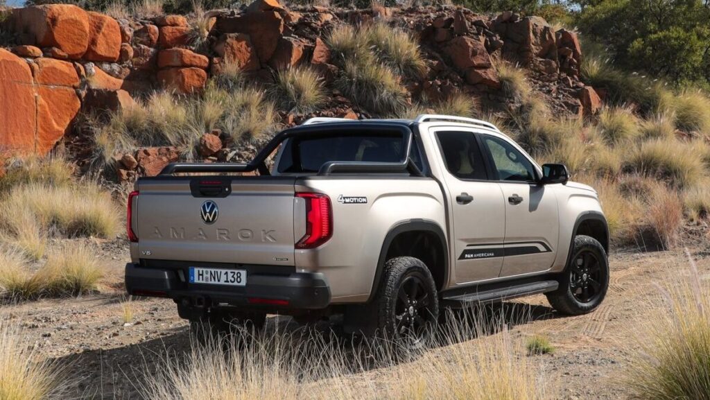 Volkswagen Amarok 2023 tras