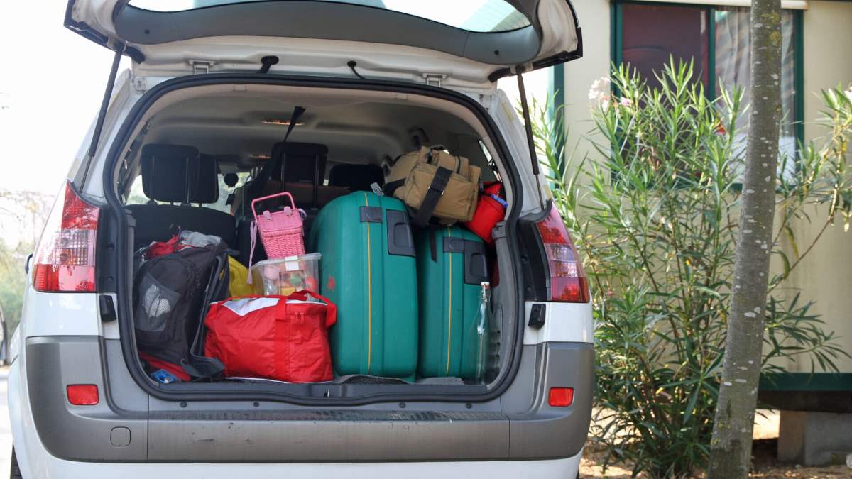 Estos son los errores más comunes al colocar el equipaje en el maletero del coche