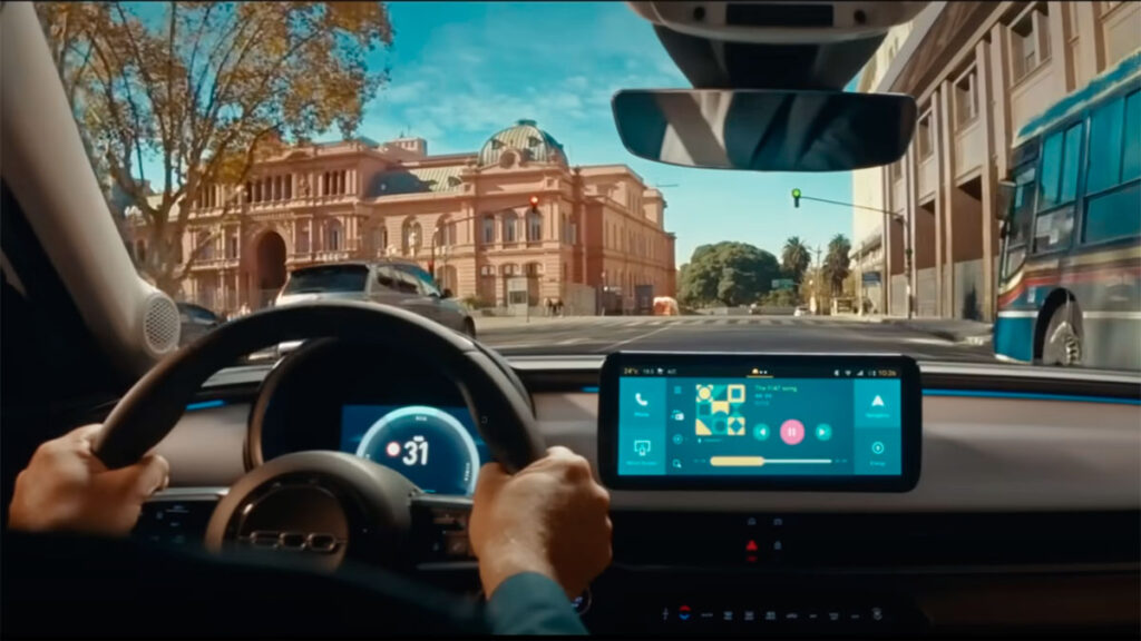 interior-fiat-600-2024