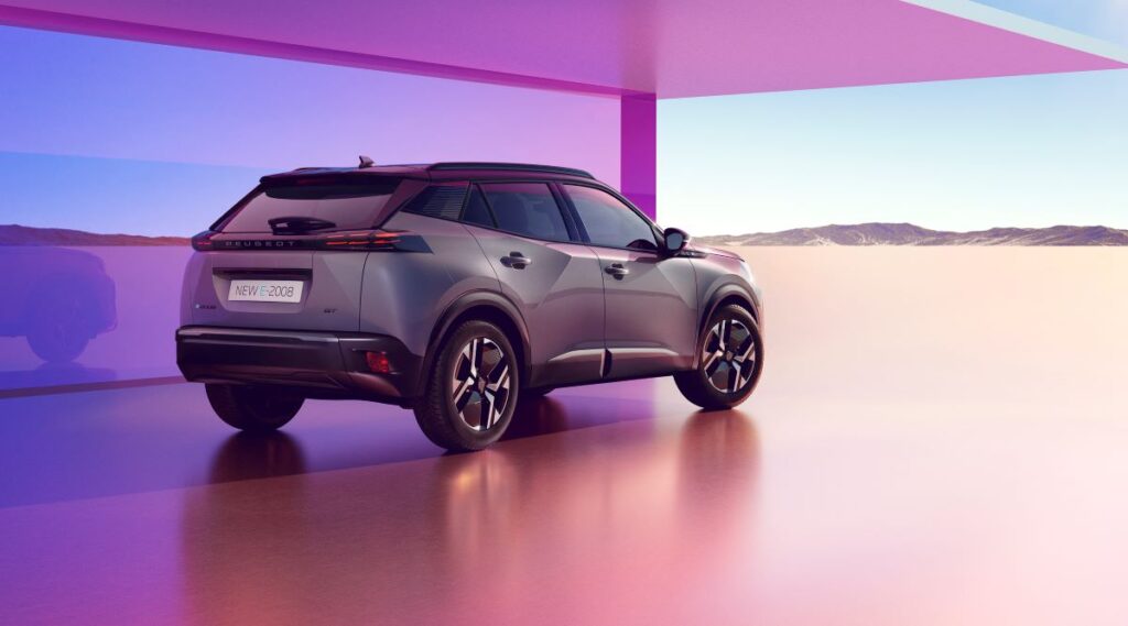peugeot-2008-restyling-2023-trasera