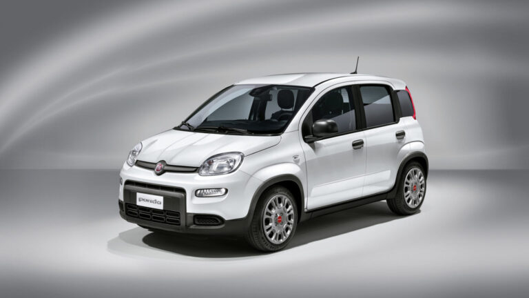 Fiat Panda Hybrid 2023 e1689329650915