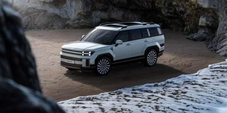 Hyundai Santa Fe 2024 3