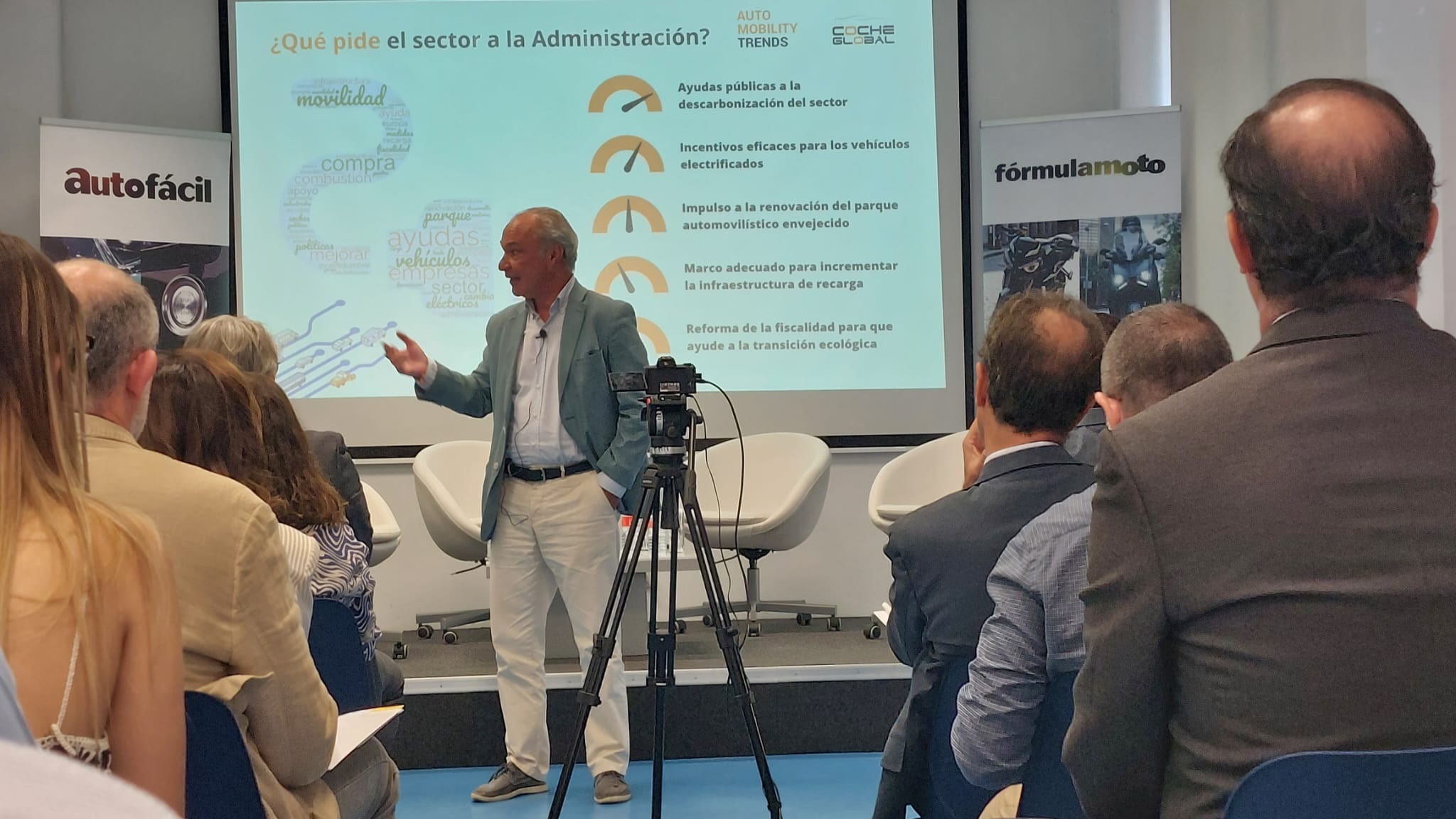 Diálogos MOBILITAS: «El transporte privado no es el enemigo»