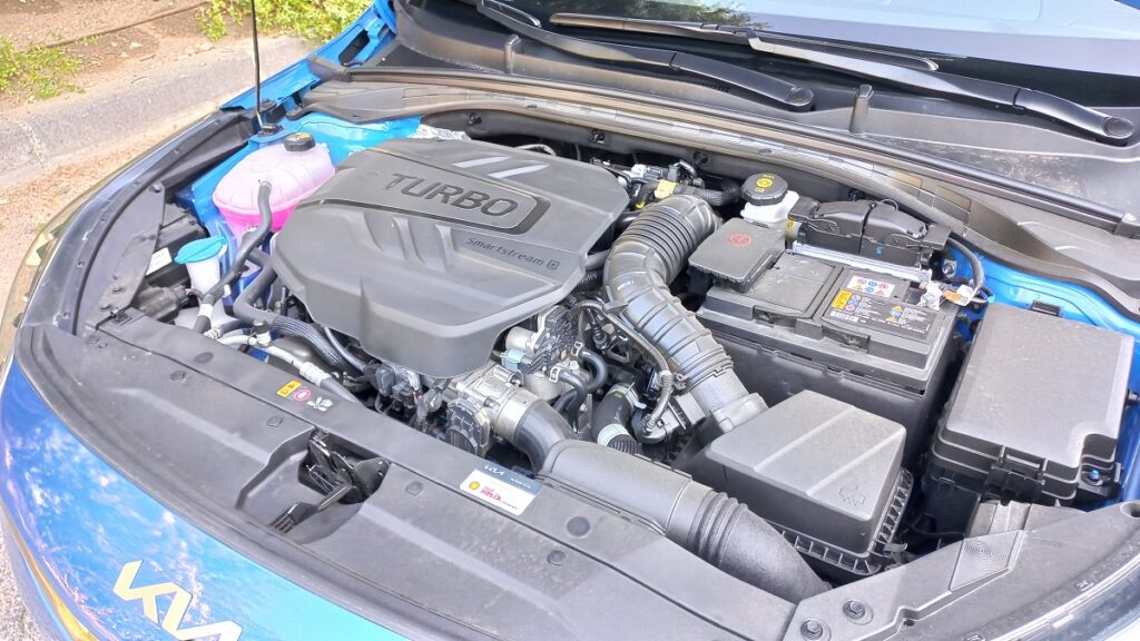 Kia XCeed MHEV motor