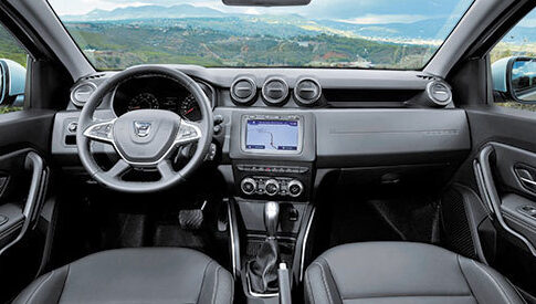 dacia_duster-interior-e1689603636718
