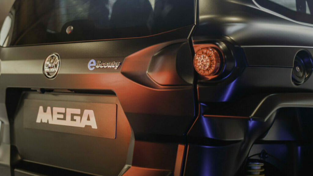 mega e-Scouty detalle trasera