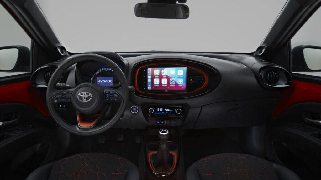 Toyota Aygo interior