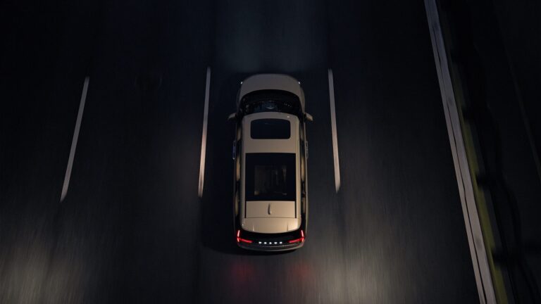 317209 Volvo EM90 teaser image e1692874602299