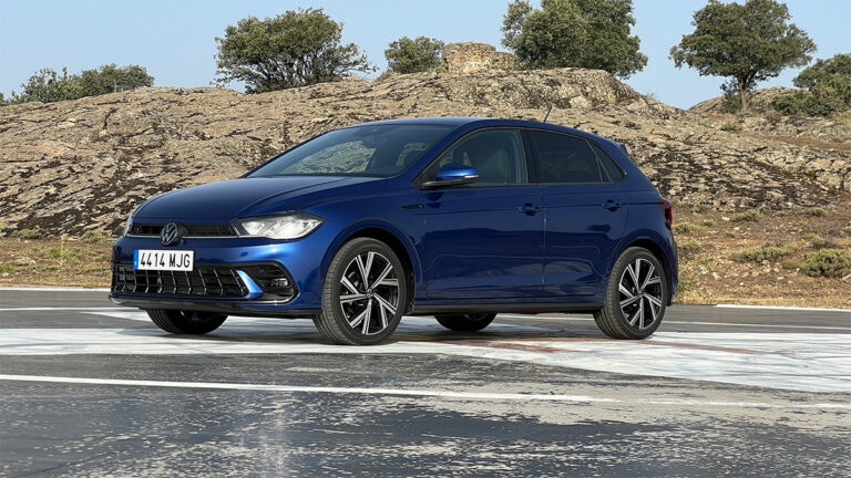 3 Volkswagen Polo TSI 95 R