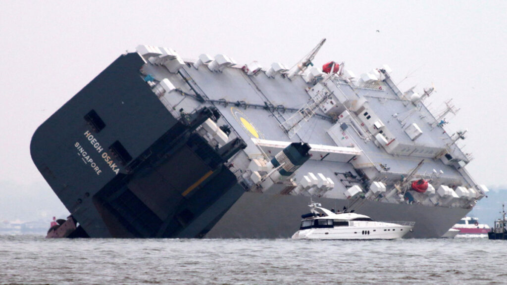Hoegh Osaka barcos hundidos