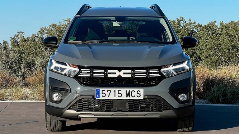 Dacia Jogger Pack Sleep TCE 100 00030